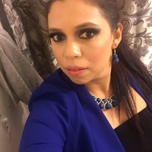 Meet your Posher, Ana